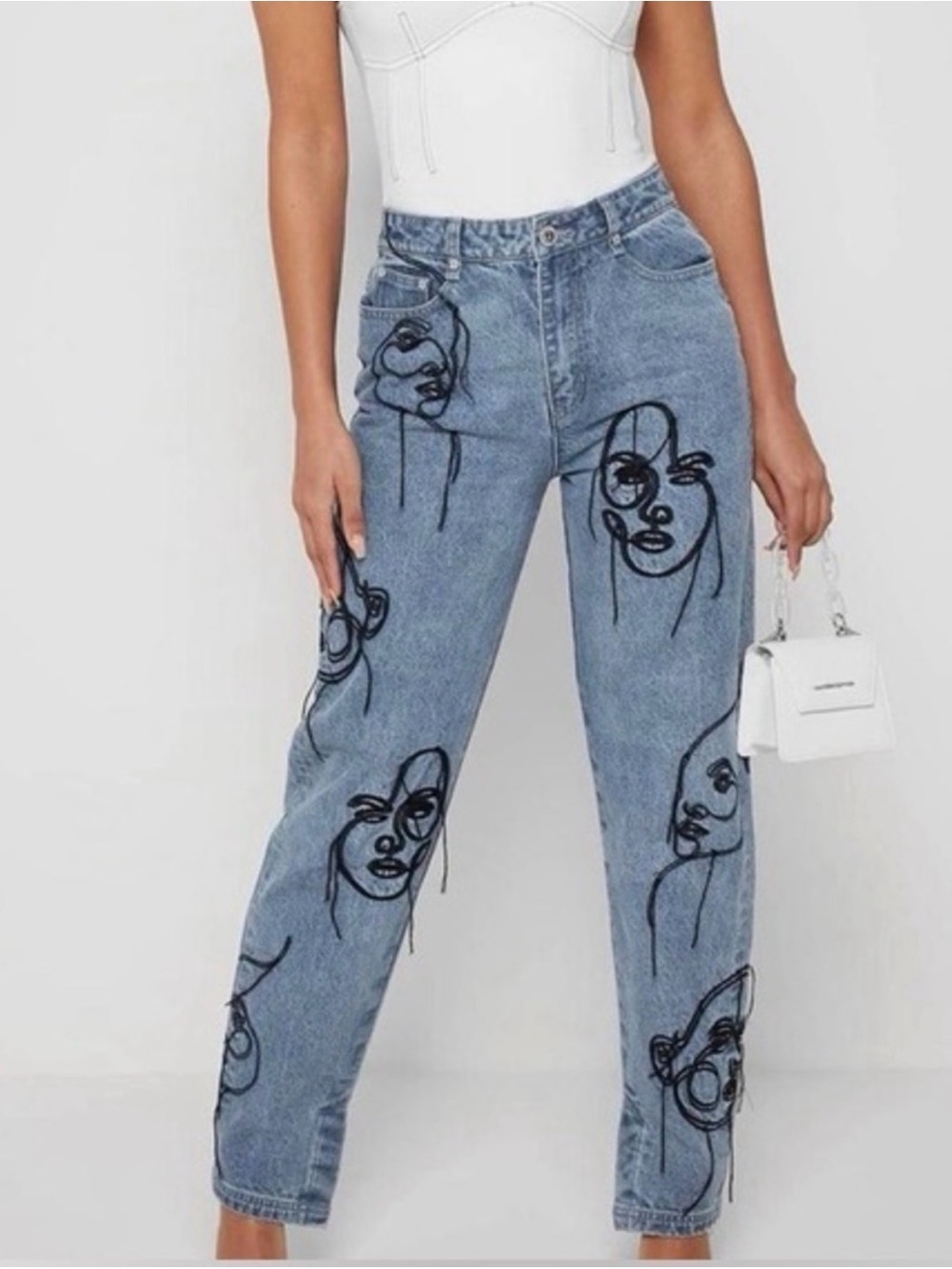 Maniere De Voir Audrey Line Art Embroidery Straight Leg Jeans Size 8 US4